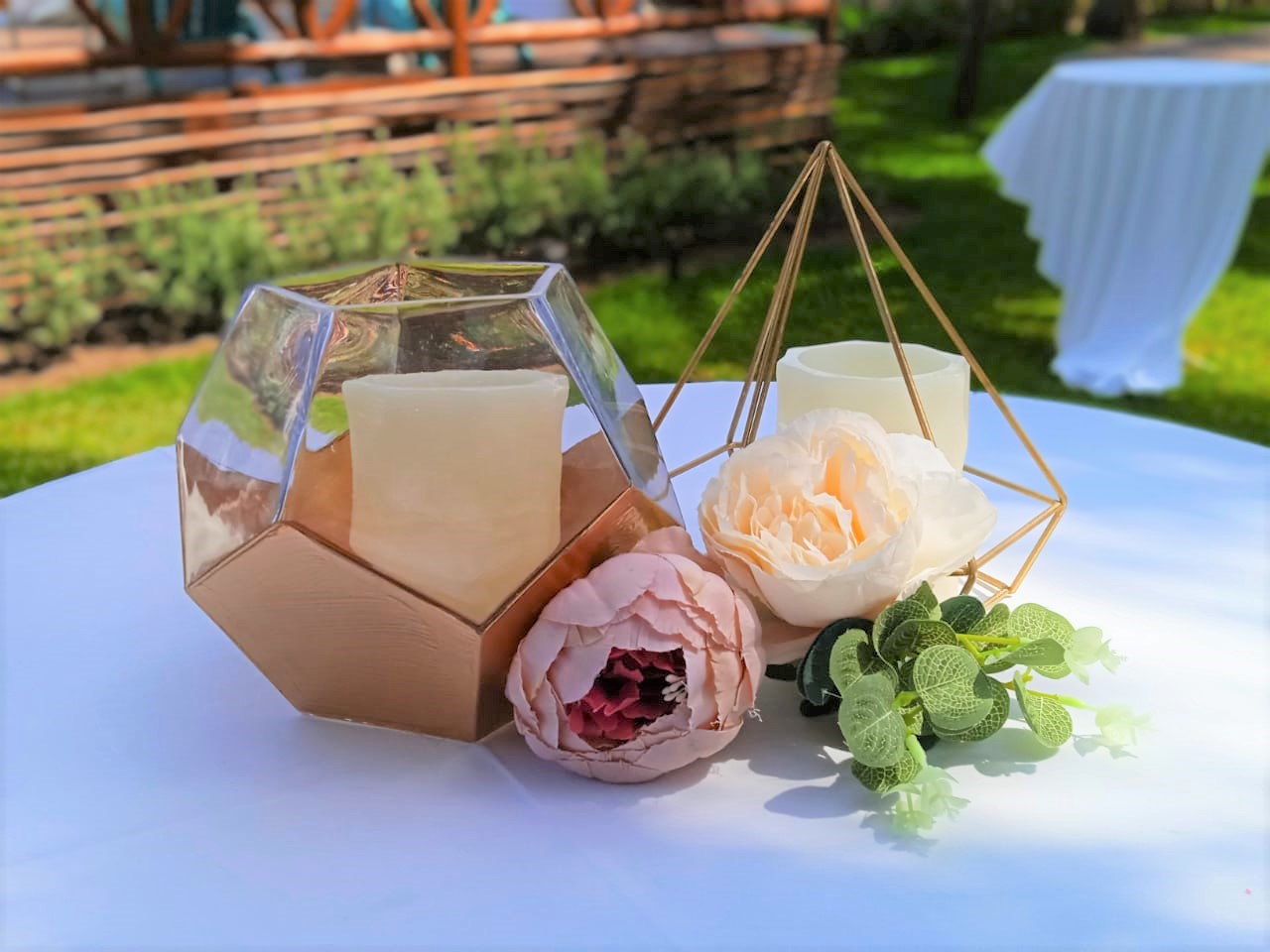 10cm GLASS MIRRORED CUBE VASE CLEAR 4" Square Clear Flower Table Wedding Event 